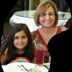 Meet your Posher, Florence